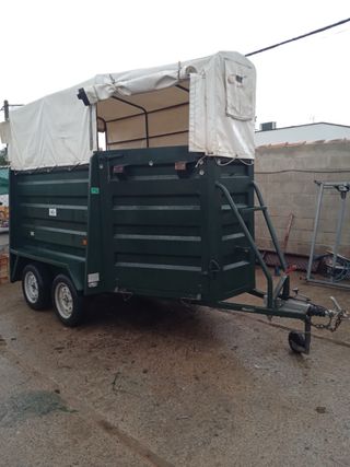 Remolque para 2 caballos