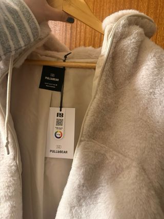Chaqueta pelo Pull&Bear Talla S