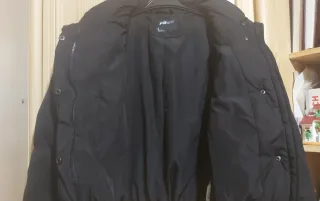 Cazadora acolchada negra