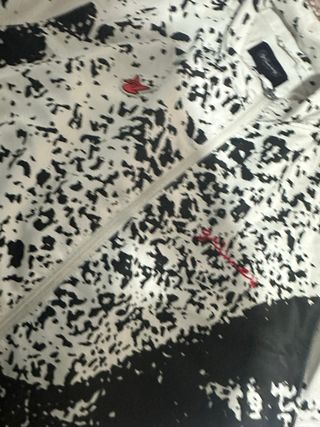 Chaqueta Grimey Negra y Blanca