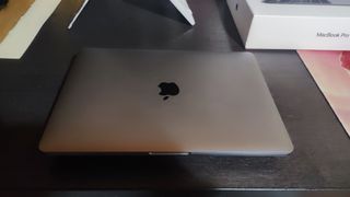 MacBook Pro A1989 Plata/Gris Espacial