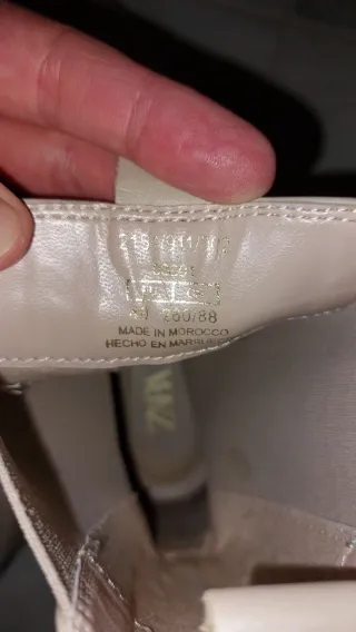 Stivaletti Zara Beige