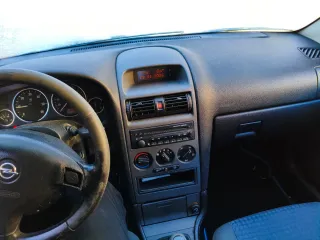 Opel Astra 2004