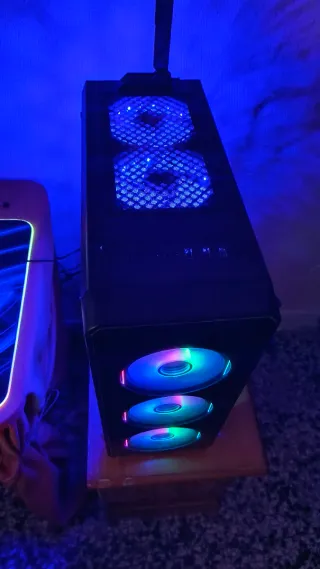 PC GAMER SUPERIOR AL RYZEN 7 7700X Y AL i9-11900K