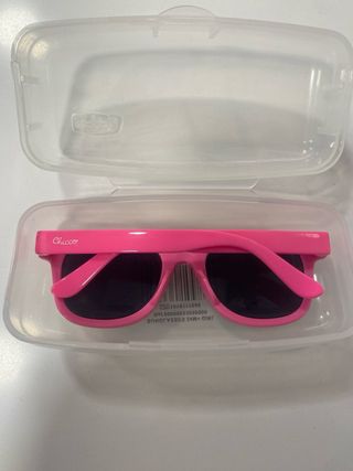 Ropa de esqui niña talla 2 y GAFAS marca “Chicco”