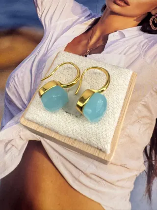 Pendientes oro y piedra azul estilo Pomellato