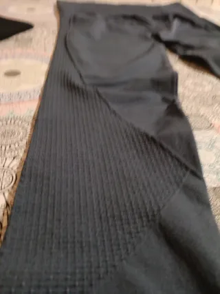 Leggins para deporte negro y azul marino