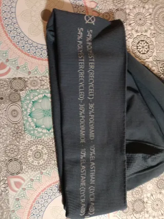 Leggins para deporte negro y azul marino