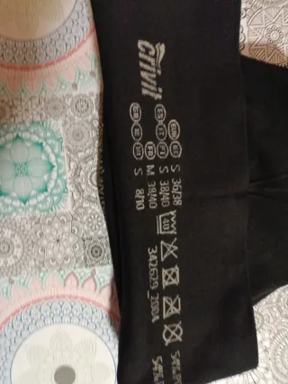 Leggins para deporte negro y azul marino