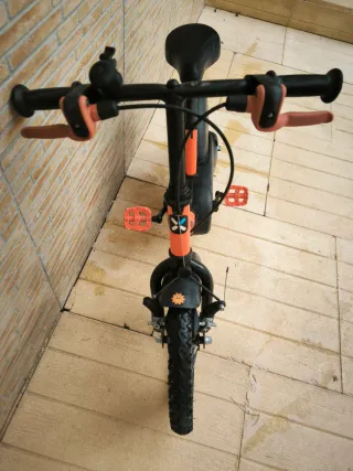 Bicicleta infantil naranja