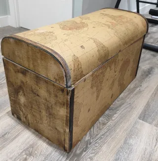 Baúl antiguo mapa del mundo para restaurar