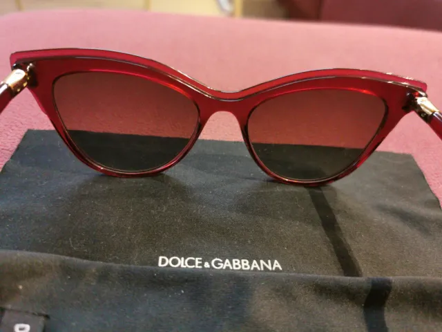 Gafas de sol Dolce & Gabbana rojas
