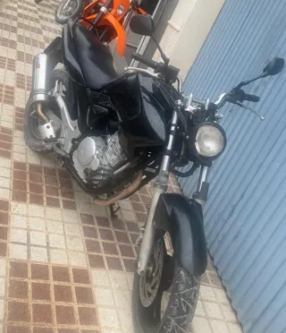 Yamaha YBR 250cc del 2008