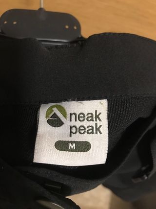Pantalón corto trekking mujer Neak Peak talla M