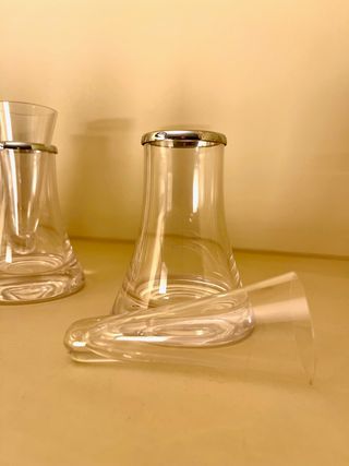 Juego de 6 vasos de cristal con aro de plata