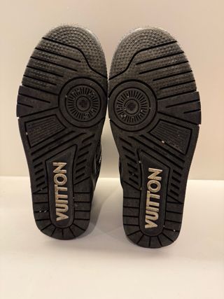 Zapatillas Louis Vuitton Trainer Negras Blancas