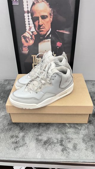 Bamba Jordan Grises y Blancas