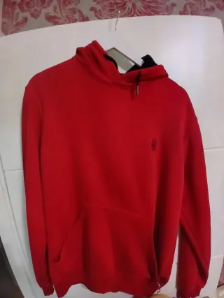 Lote 3 sudaderas rojas XL