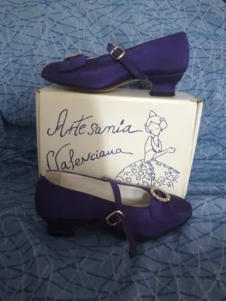 Zapato Fallera Morado Talla 33