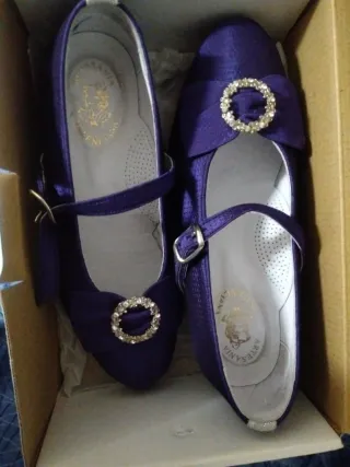 Zapato Fallera Morado Talla 33