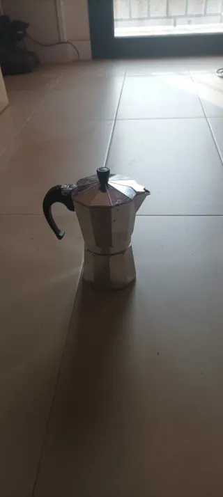 Cafetera aluminio Magefesa KF 600 A