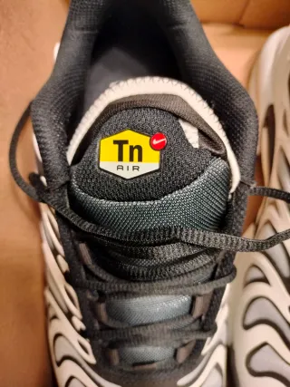 Zapatillas Nike Air Max Plus Drift Plata