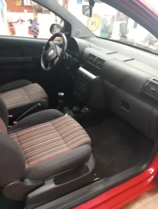 vw Fox 1,2 gasolina;  2006