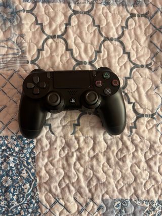 PS4 Slim 500GB + GTA V Premium Edition