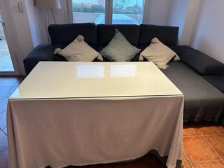 Mesa camilla, ropa y cristal