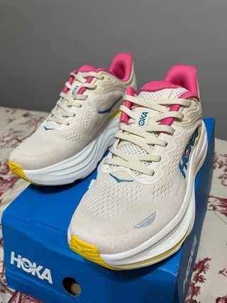 Hoka Bondi 9 Talla 38 nuevas a estrenar