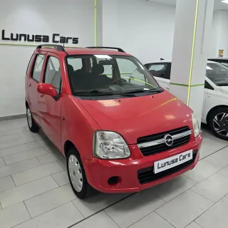 Opel Agila solo 56.000kms!