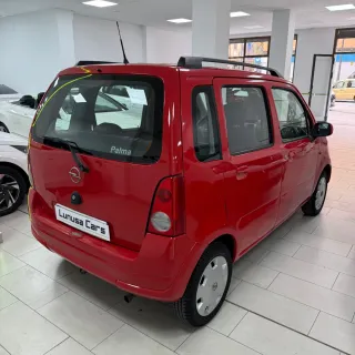 Opel Agila solo 56.000kms!