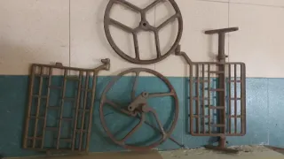 Base Máquina Singer Antigua