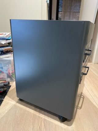 Ikea Idasen cajonera gris