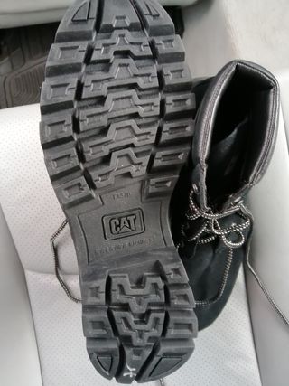 Botas Caterpillar Negras con Cordones