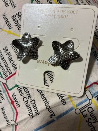 Lote pulsera y 4 pendientes Parfois sin estrenar