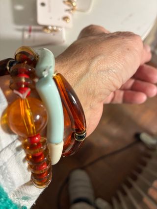 Lote pulsera y 4 pendientes Parfois sin estrenar