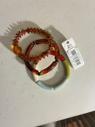 Lote pulsera y 4 pendientes Parfois sin estrenar