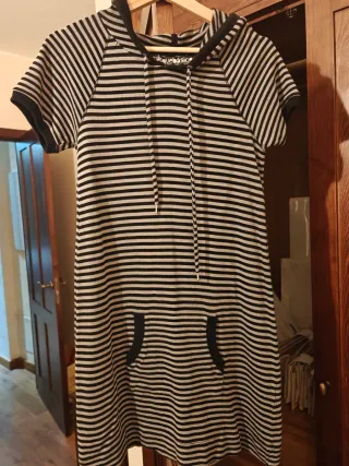 Vestido deportivo Mique & Basic Talla S