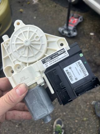 Elevalunas Audi A3 2006 Derecho