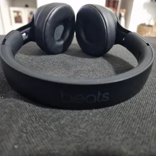 Cascos Beats Solo Pro Negros