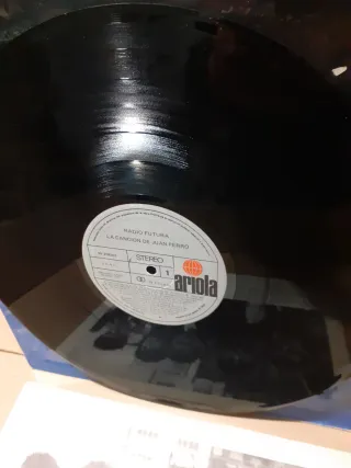 Radio Futura - La Canción de Juan Perro