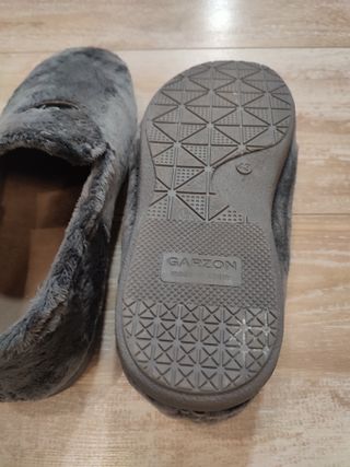 Zapatillas Garzon grises