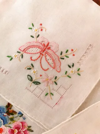 Sciarpe ricamate floreali vintage