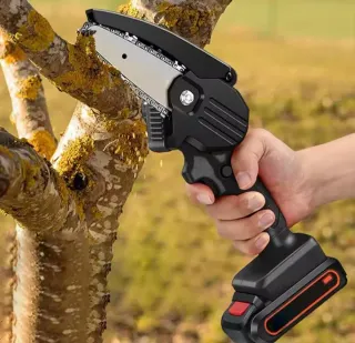 Mini motosega 48V con 2 batterie