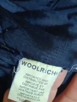 Bomber Woolrich nero con cappuccio