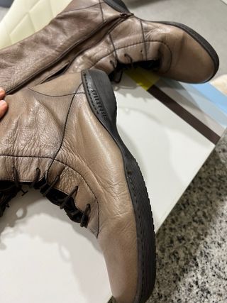 Botas Hispanitas Talla 39 Color Topo