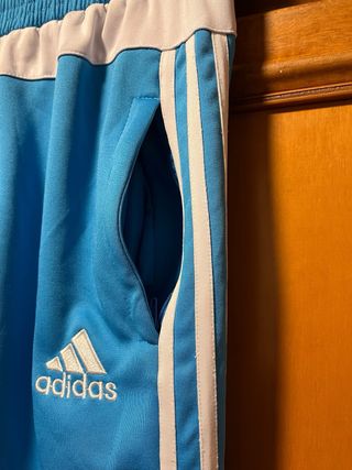 Pantalón chándal Adidas OM azul