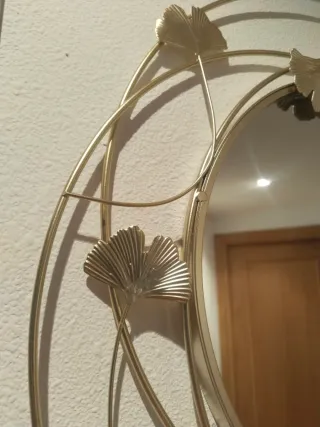 Espejo Decorativo Beliani Dorado 47cm