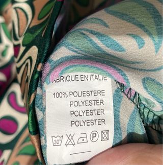 Blusa Unika Estampada Cuello Camisero Talla S